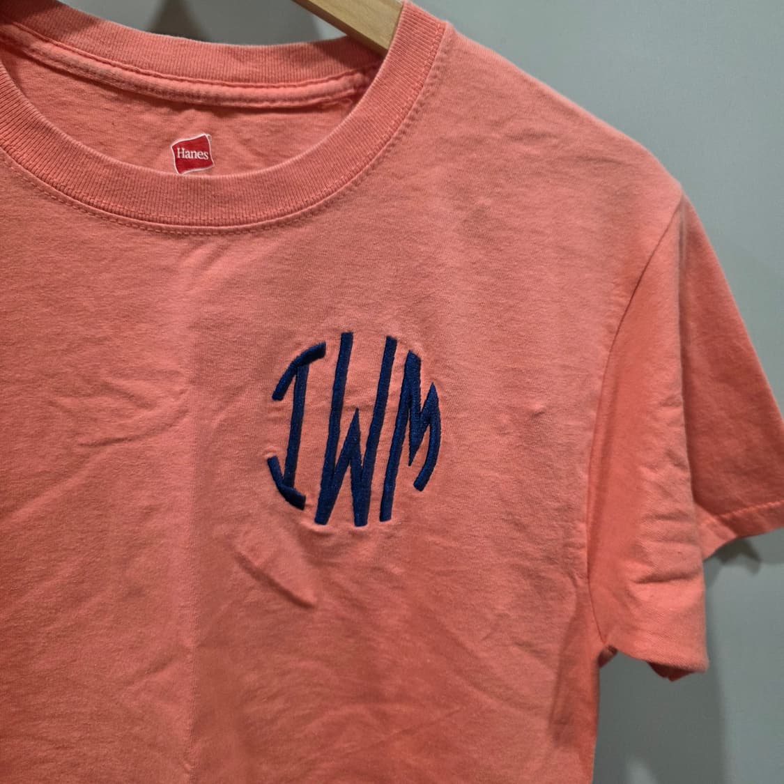 헤인즈(Hanes) 코랄 핑크 포켓 반팔 티셔츠 상품이미지2