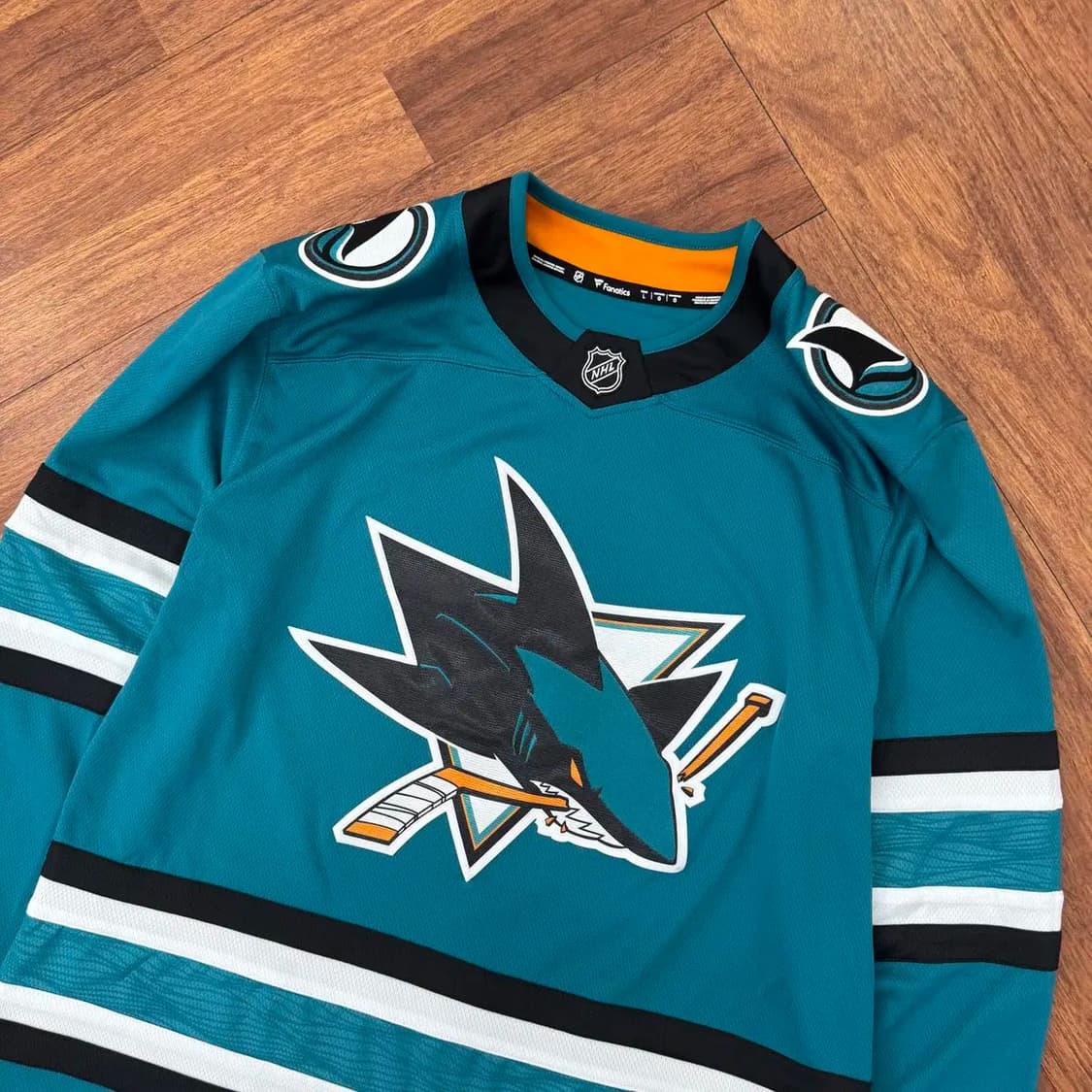 L 파나틱스 x NHL 샌호세 샤크스 유니폼  상품이미지2