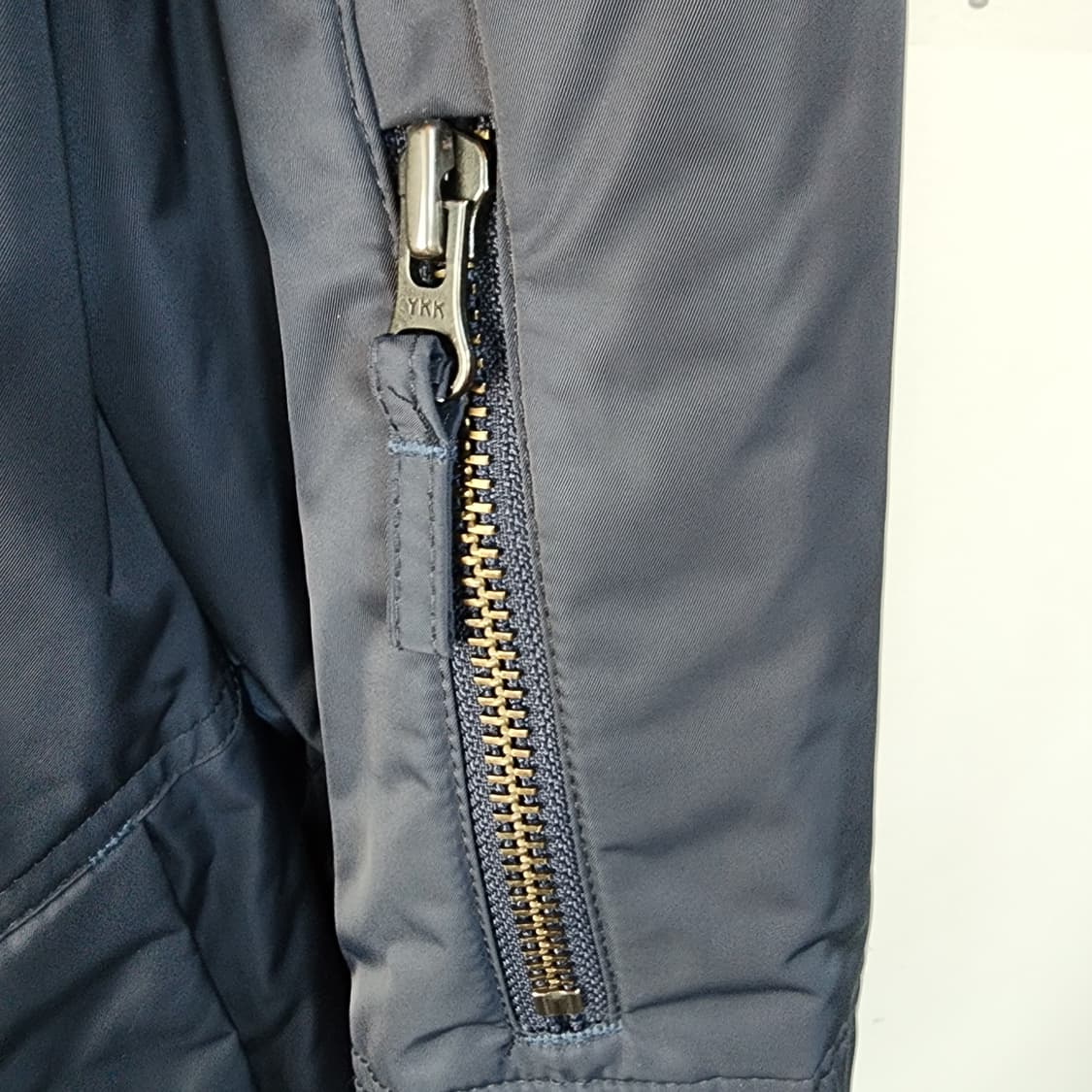 볼보 네이비 블루종 점퍼 상품이미지4