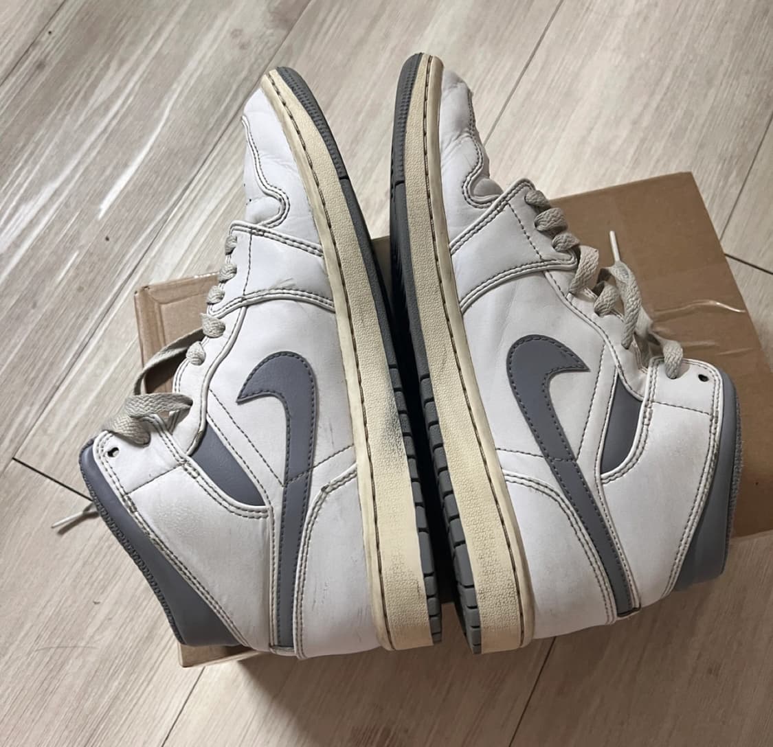 조던 1 미드 화이트 스텔스 (265) 상품이미지3