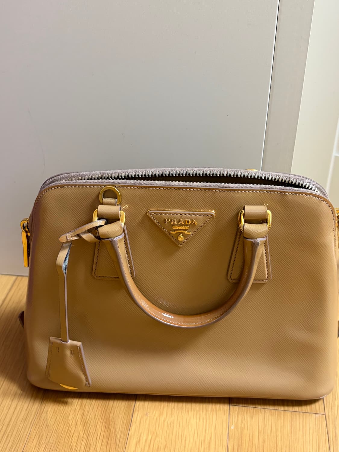 어뮤징 빈티지 프라다백 상품이미지3