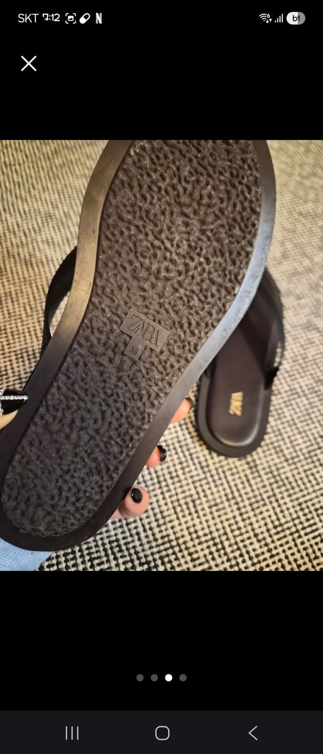 ZARA 쪼리

 상품이미지3