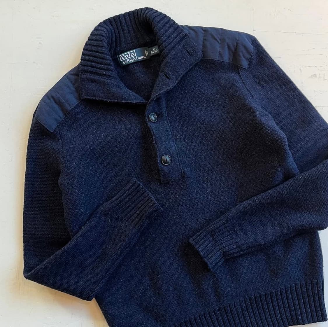 폴로랄프로렌 숄더 패치 버튼업 스웨터 상품이미지2