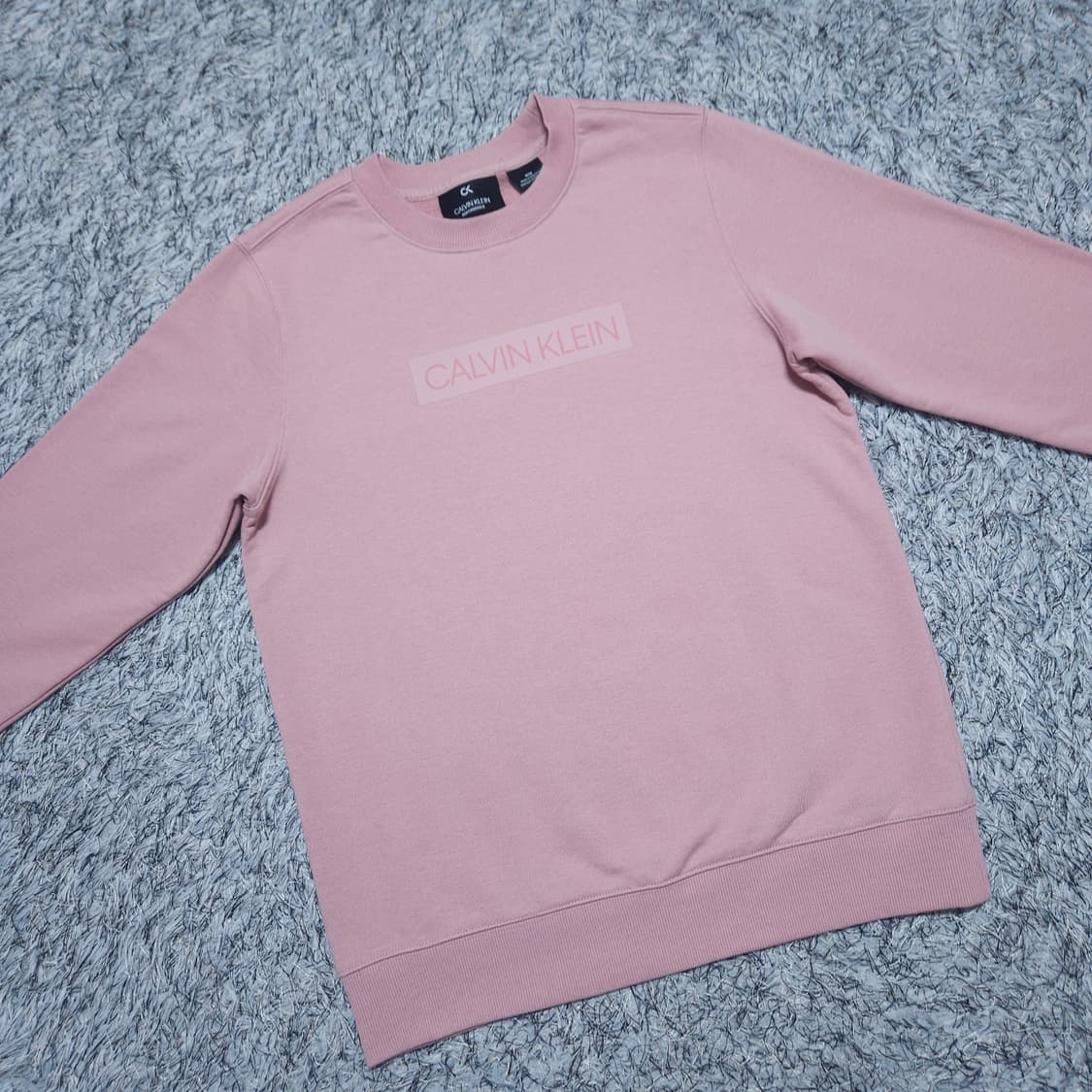 CK켈빈클라인) M 여자 분홍 맨투맨티셔츠 / 왕눈이샵 상품이미지2