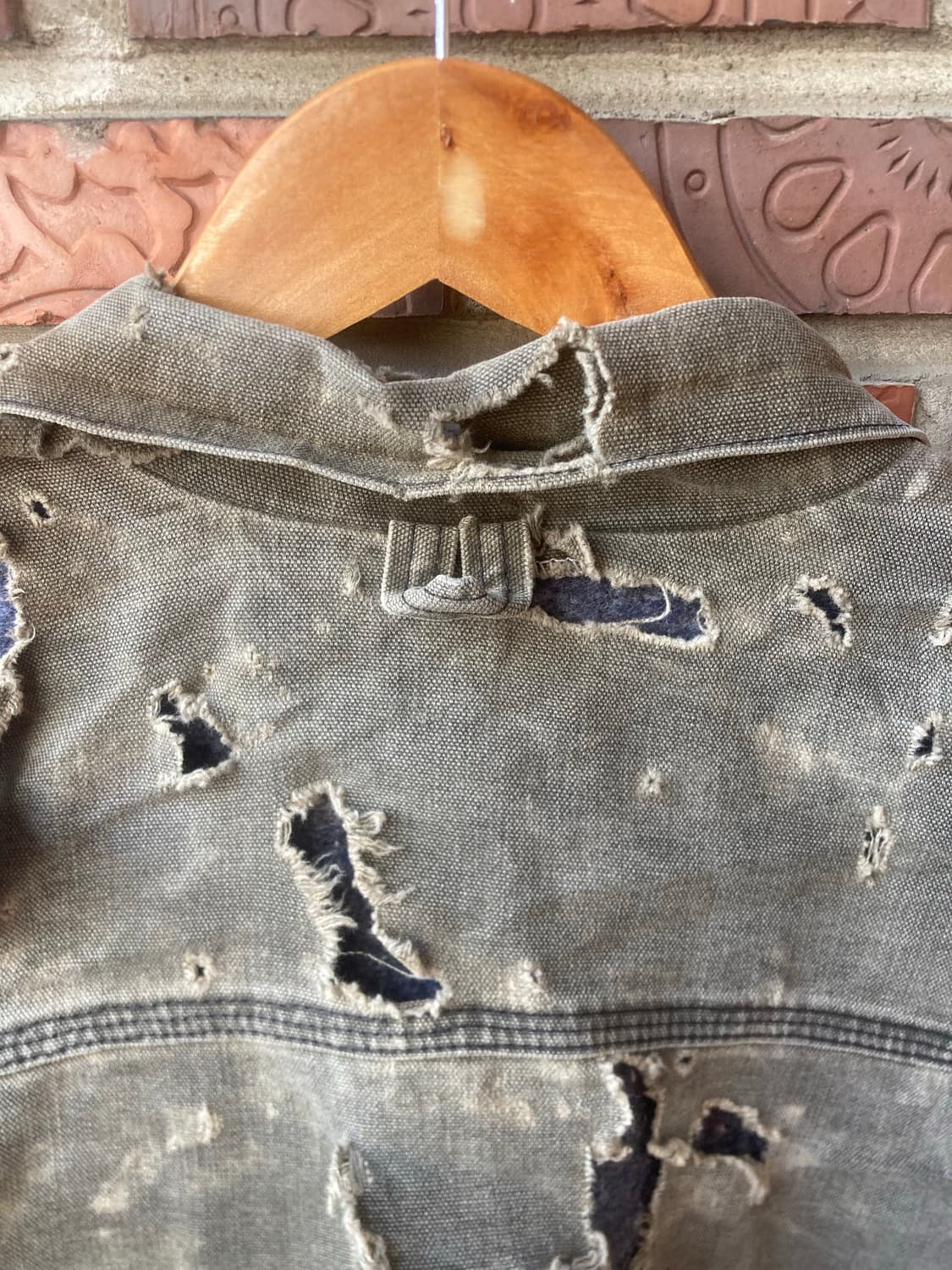 80s carhartt chore jacket(distressed bor 상품이미지3