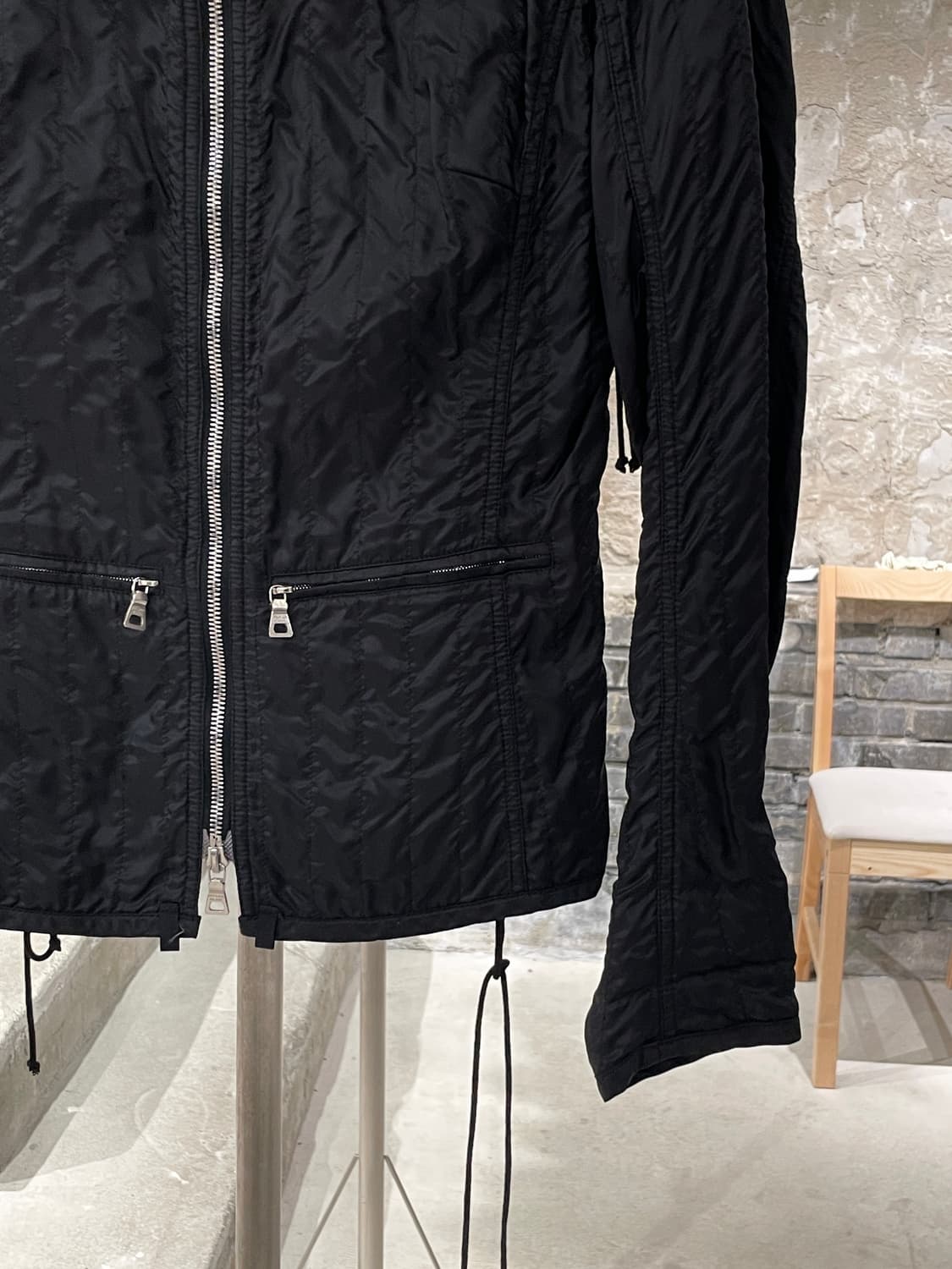 프라다 블랙 코르셋 라이더 씬 자켓 상품이미지5