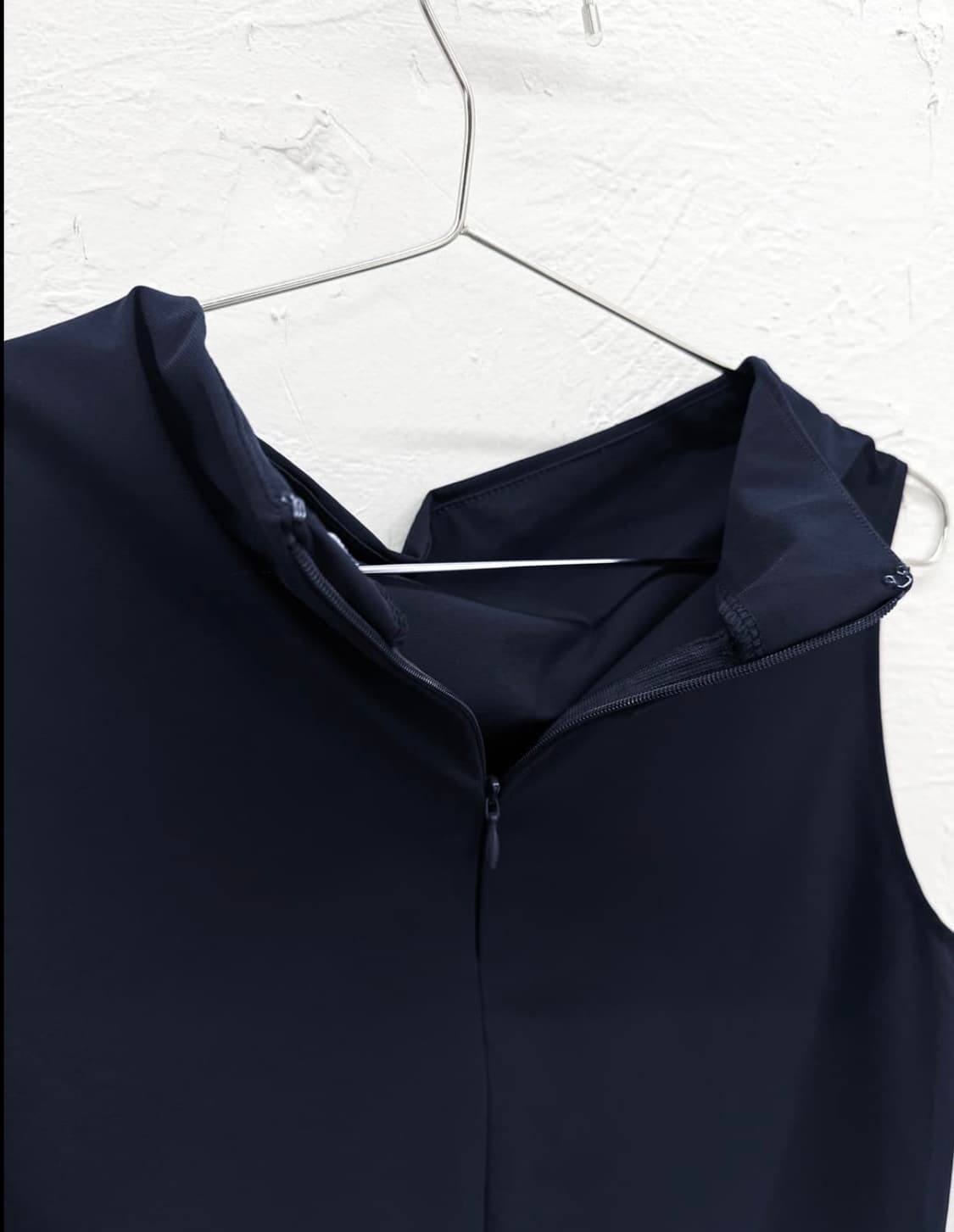 tonal 드레이프 랩 슬리브리스 상품이미지4