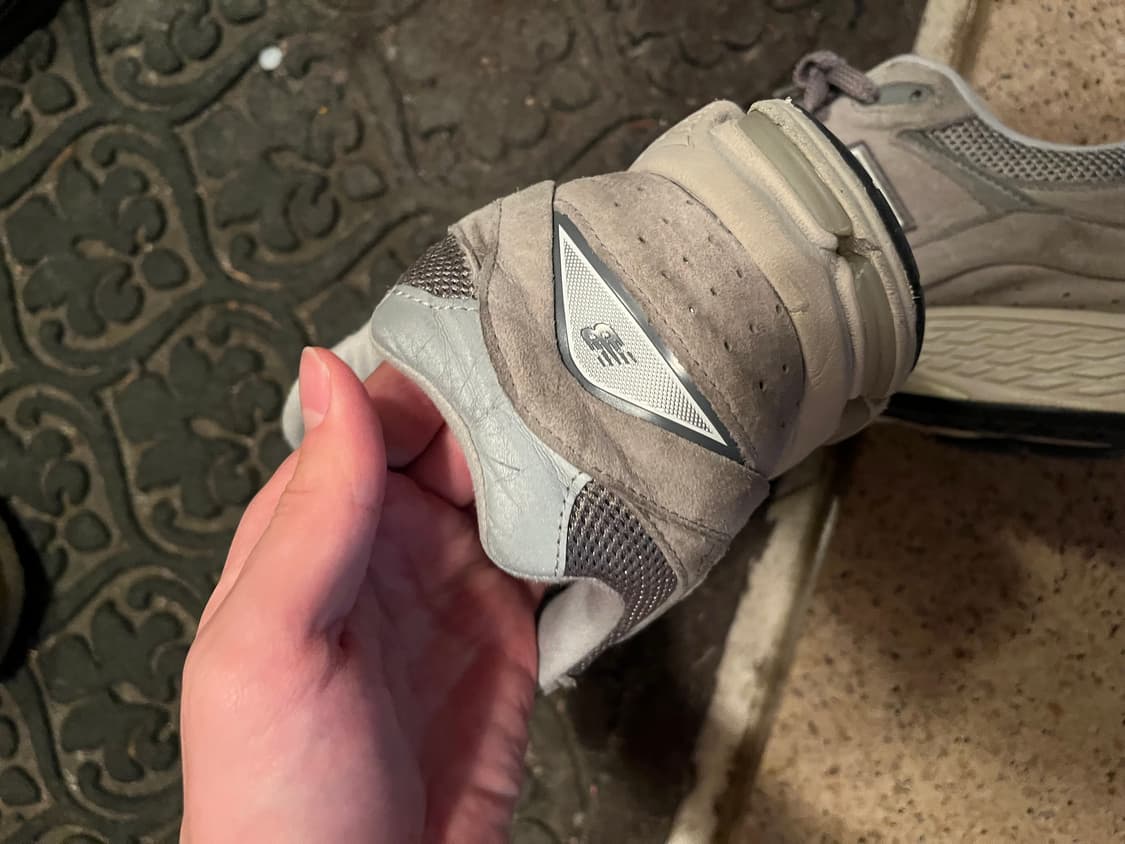 뉴발란스 2002R 상품이미지3