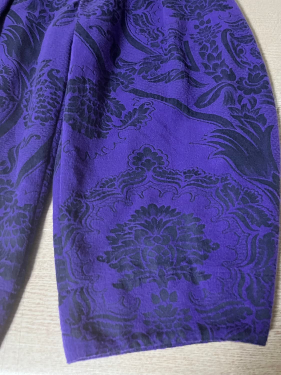 10 비비안 웨스트우드 골드라벨 퍼플 플로랄 벌룬 크롭 팬츠 상품이미지2