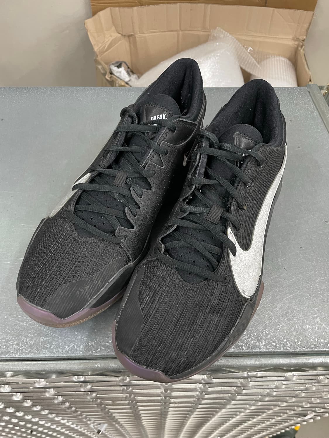 나이키 줌 프릭 2 블랙 메탈릭 실버 285 (gr-4703) 상품이미지2