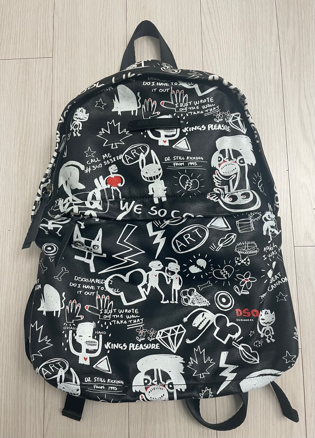 디스퀘어드 가죽백팩 상품이미지1