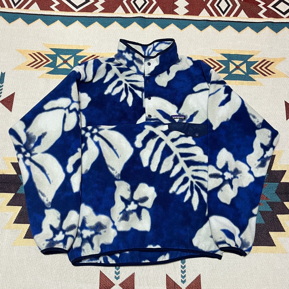 파타고니아 신칠라 스냅티 블루 하와이안 플라워 패턴 L 상품이미지1