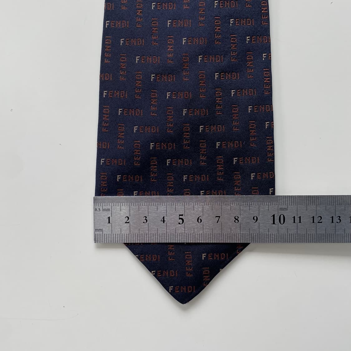 FENDI 펜디 영문모노그램 정품 명품넥타이 상품이미지8