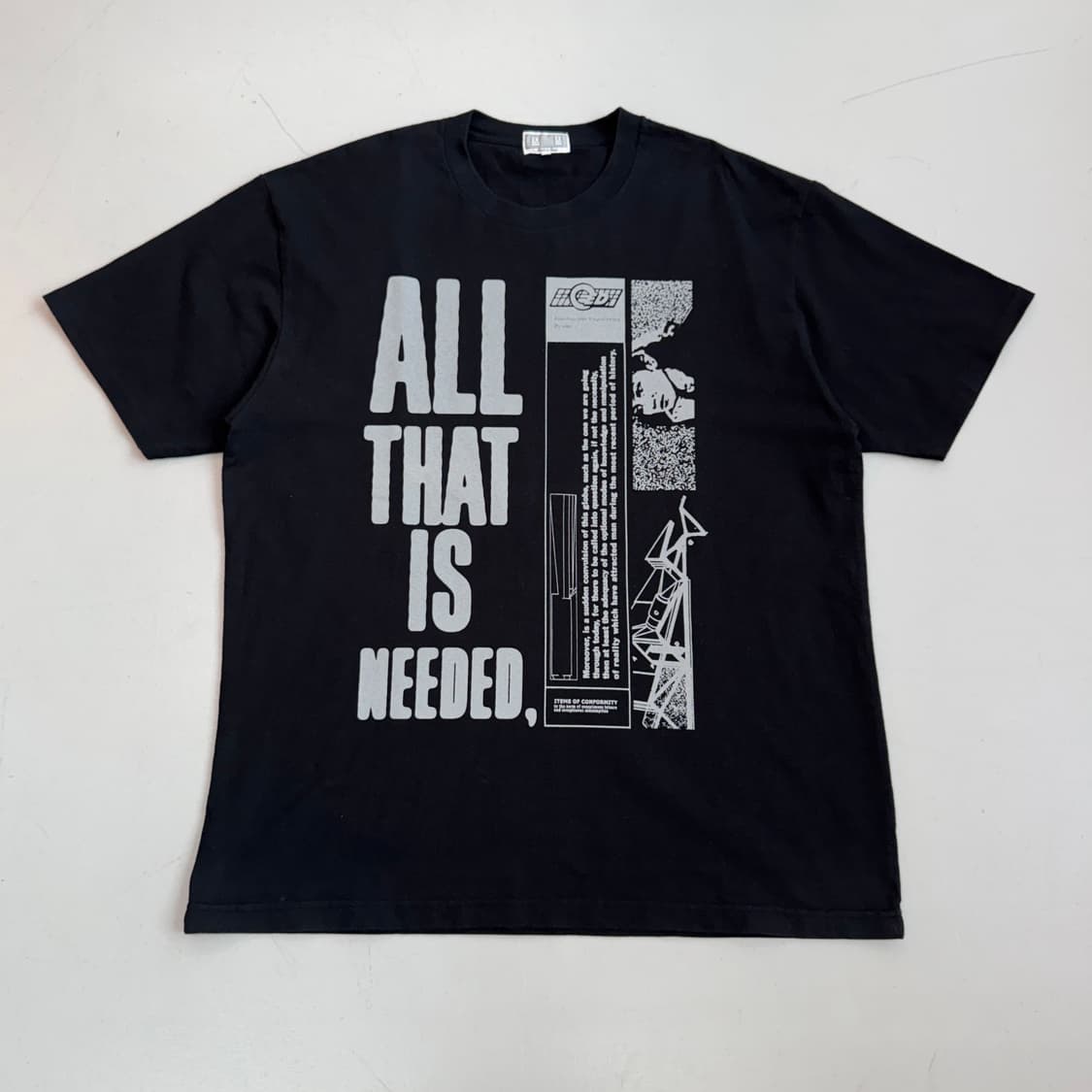 카브엠트 ALL THAT IS NEEDED 반팔 티셔츠 블랙 상품이미지2