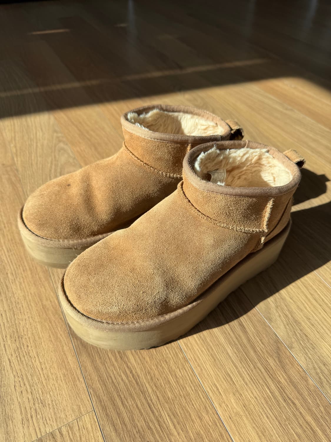 [UGG] 어그 플랫폼 미니 부츠 US7 상품이미지2