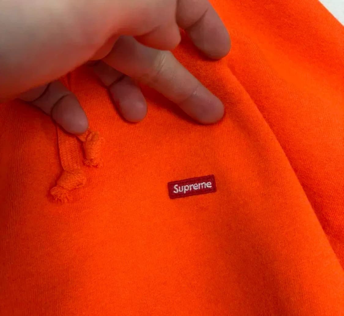 슈프림 스몰박스 로고 후드 M 사이즈 상태 9.8/10  진짜 실물 색감 상품이미지2