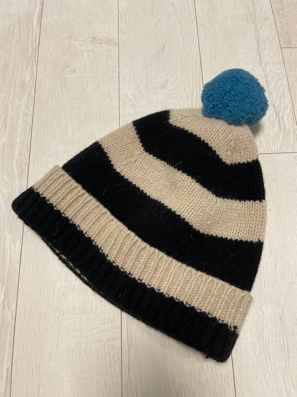 jogordon 조고든 폼폼 비니(블랙/틸블루) 상품이미지2