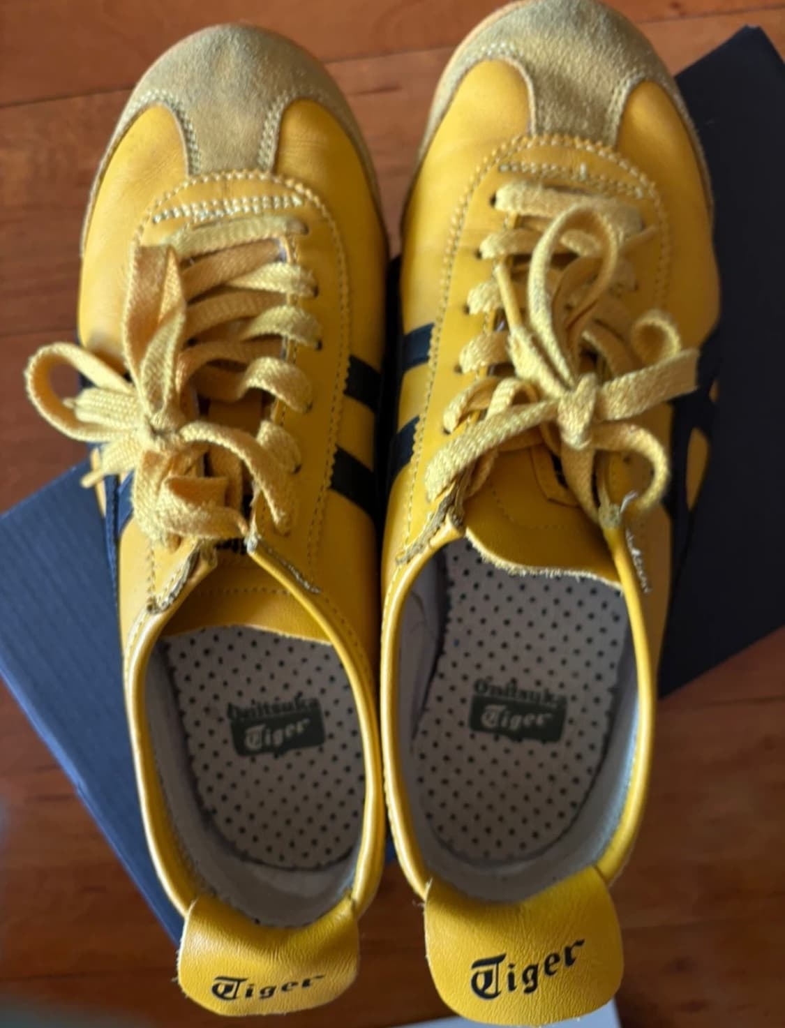 오니츠카타이거 멕시코 66 옐로우 블랙 상품이미지1