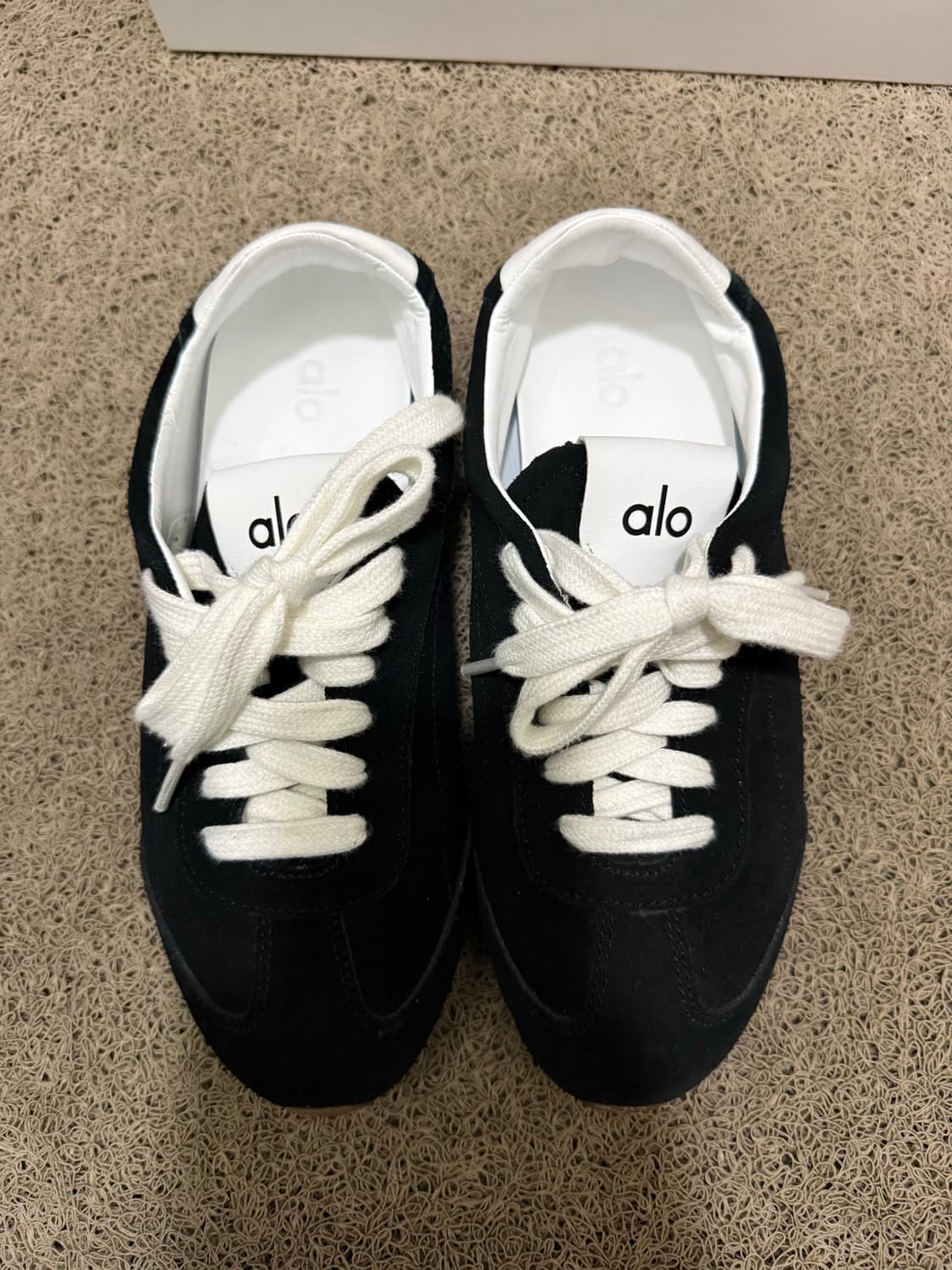 알로 선셋 스니커즈 블랙 235 상품이미지2