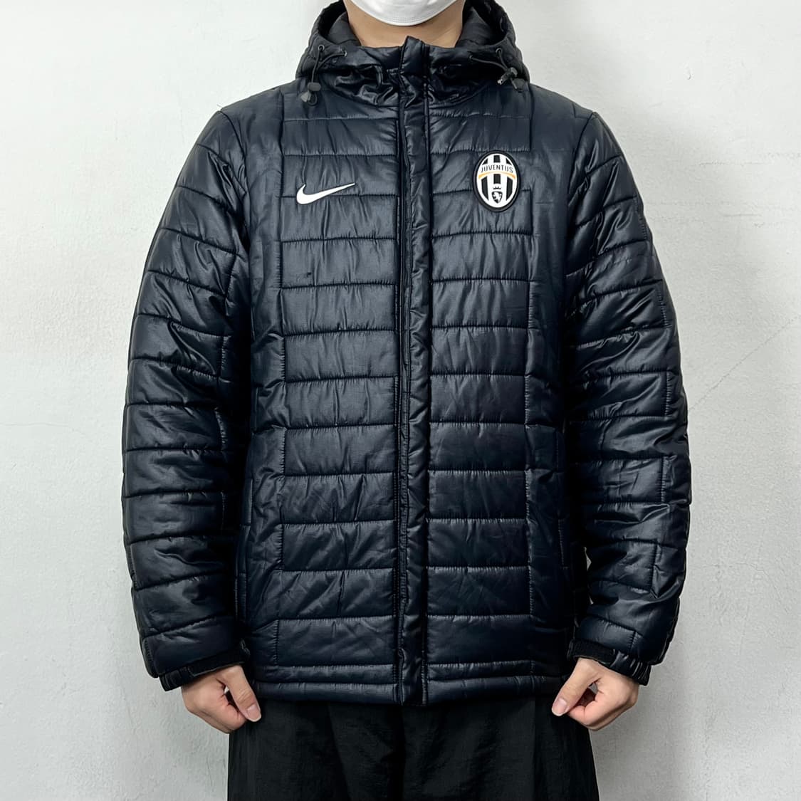 나이키 멀티스우시 유벤투스 경량 후드 점퍼자켓 상품이미지2