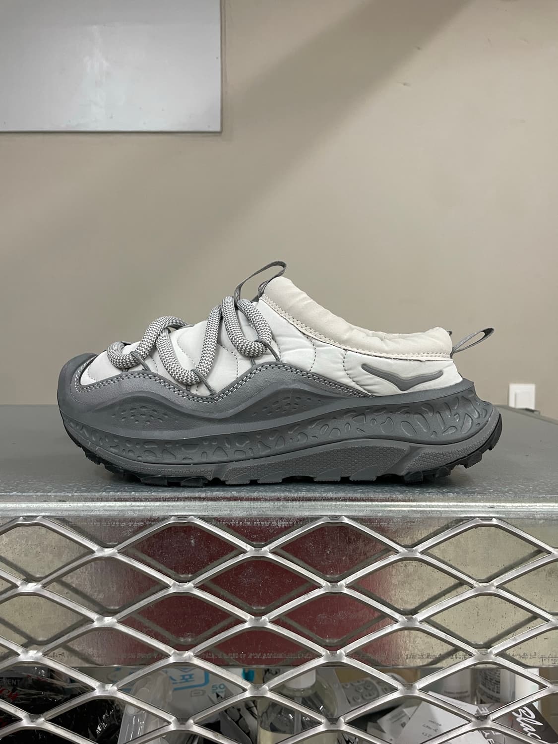 호카 오라 프리모 스타더스트 그레이 235 상품이미지1