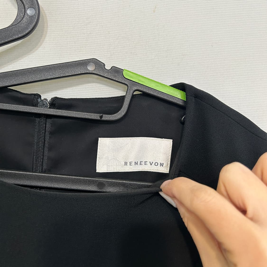 레니본 원피스 55 블랙 상품이미지2