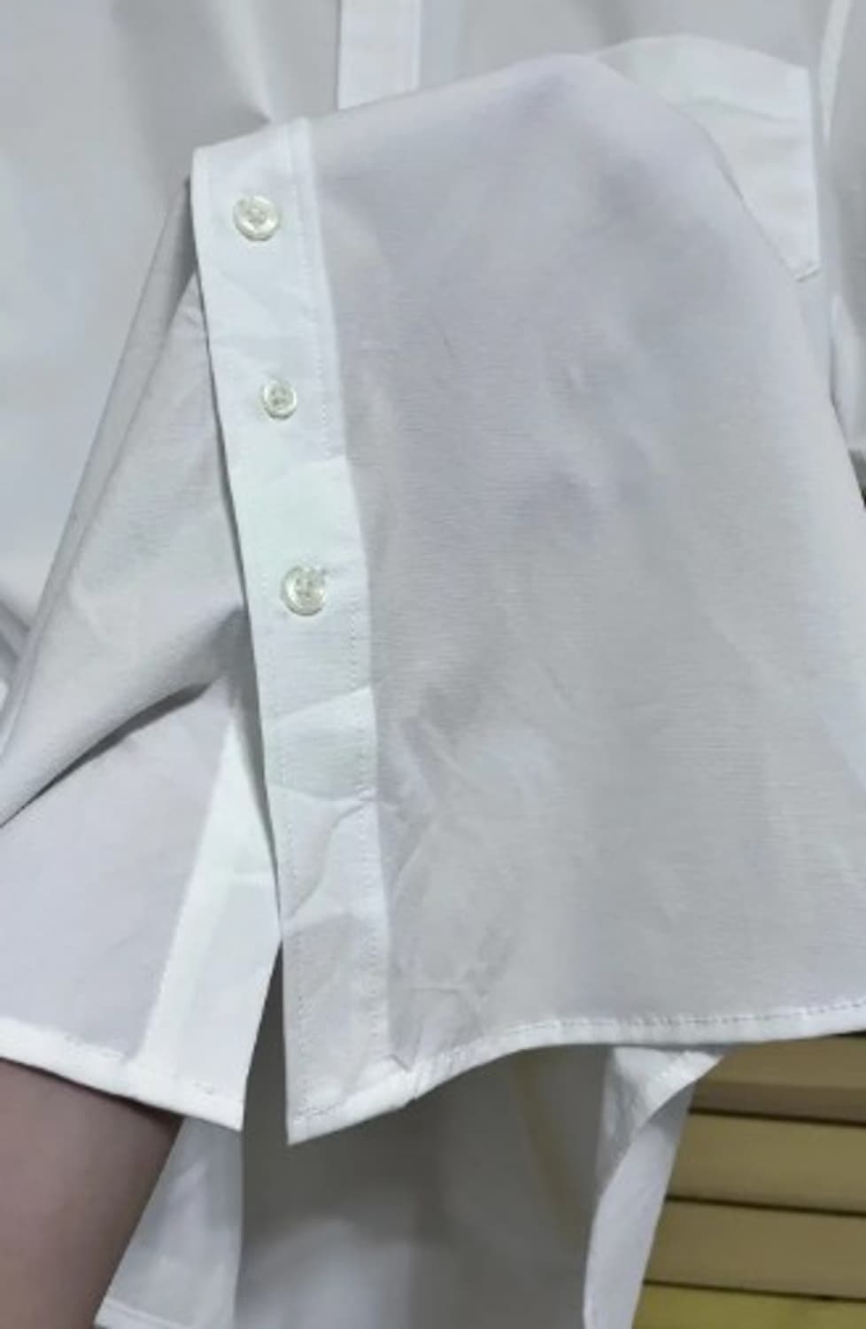 아디다스 남성 반팔셔츠 110사이즈 상품이미지4