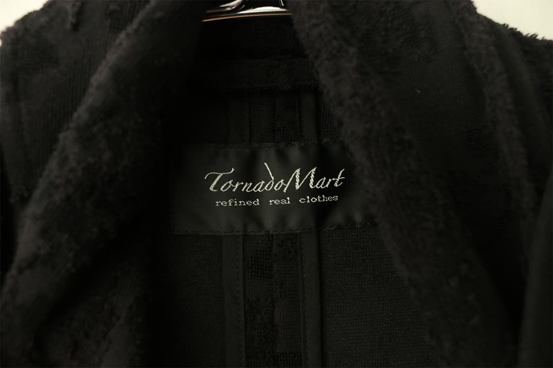 토네이도 마트 사선 하이넥 드레이프 자켓  상품이미지8