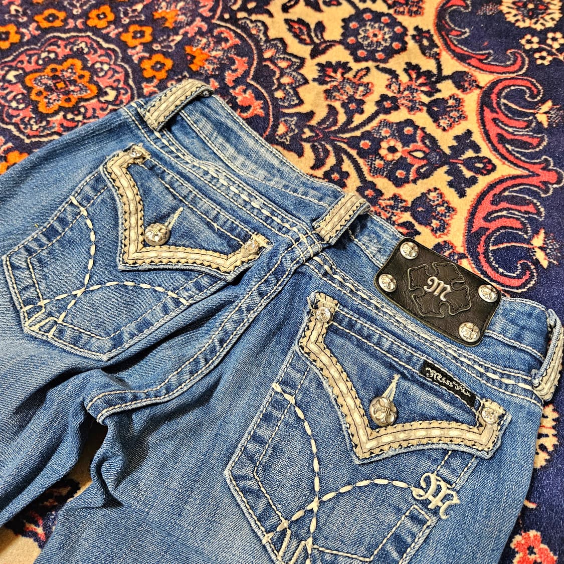 Miss Me 버튼 자수 y2k 디테일 데님 부츠컷 팬츠 상품이미지2