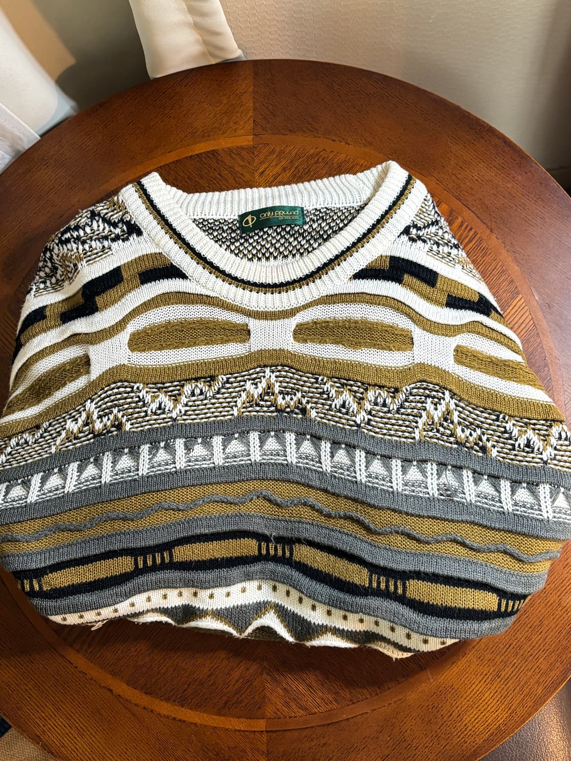 Christiano 패턴 니트 스웨터 상품이미지4