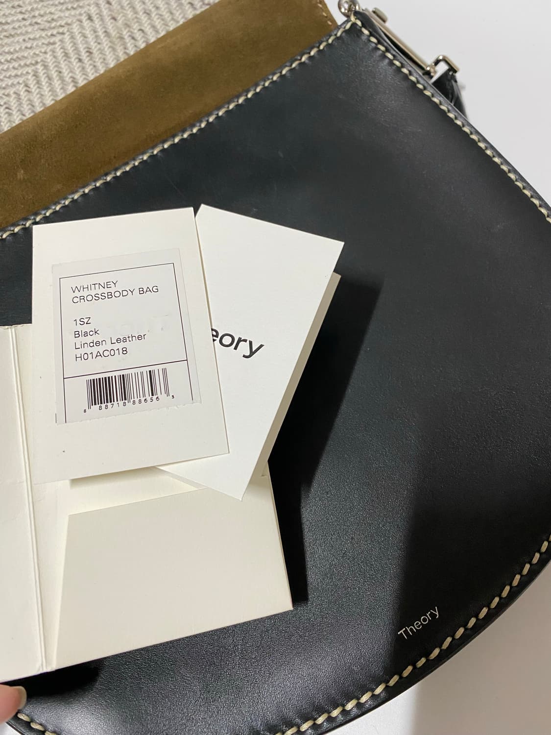 띠어리 크로스백 가죽가방 상품이미지3