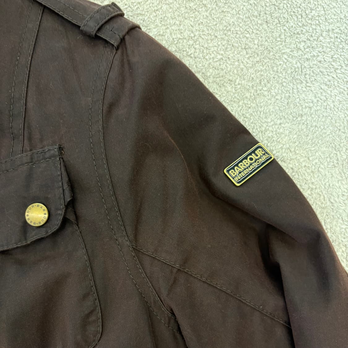 바버 폴라퀼트 벨티드 자켓 상품이미지4