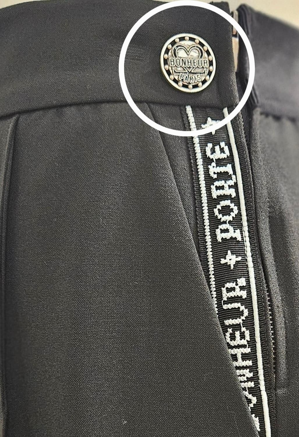 오즈세컨 한섬 백밴딩 자수 포켓 팬츠 블랙 봄.가을 64사이즈 상품이미지10