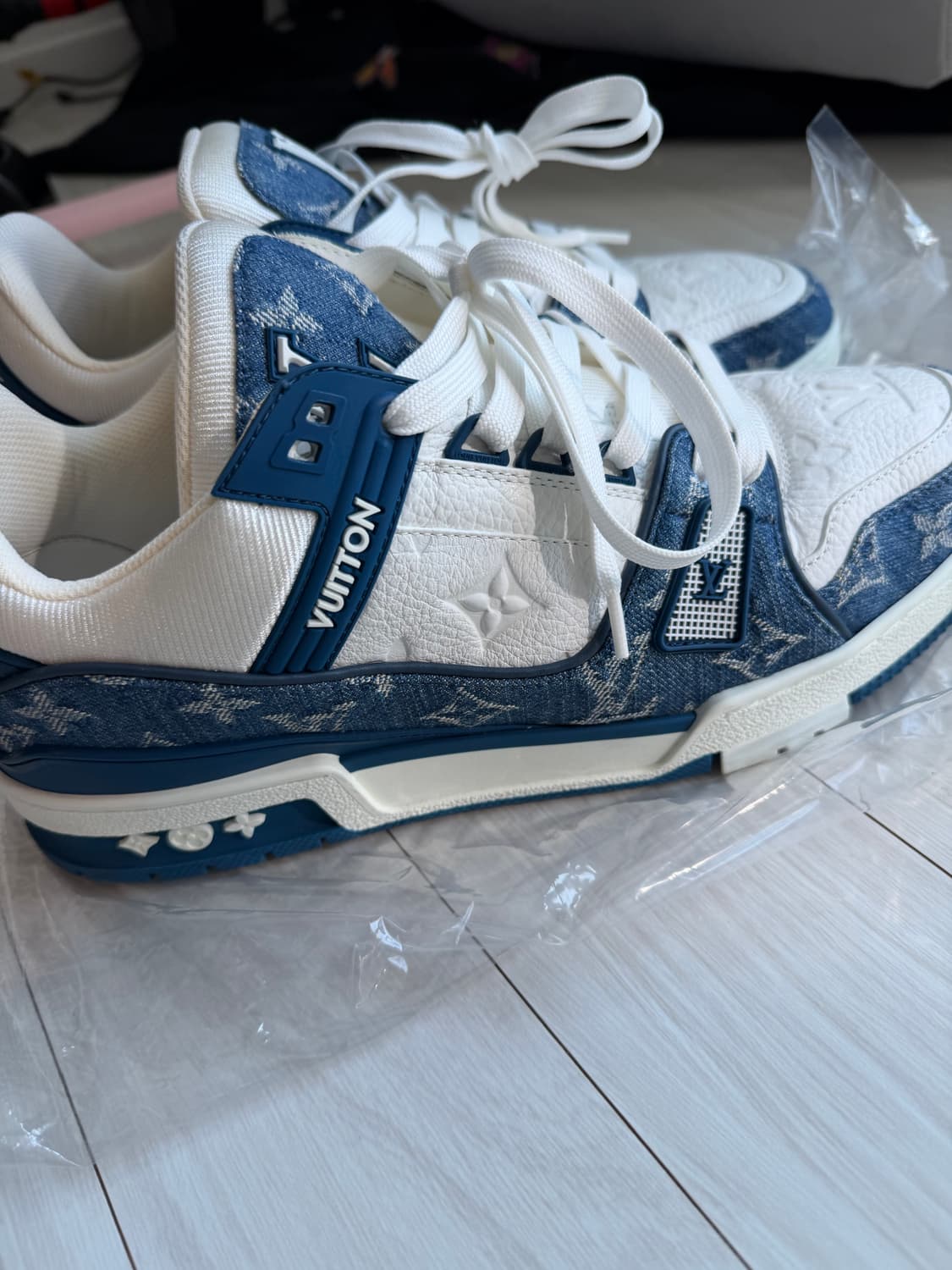 루이비통 트레이너 스니커즈 270 상품이미지2