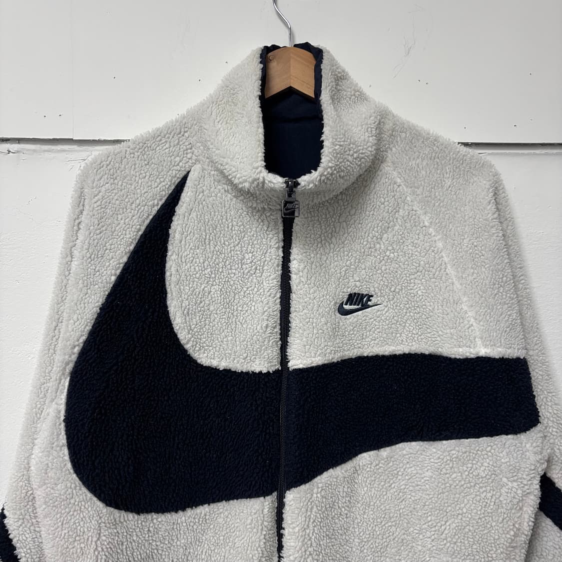 나이키 빅스우시 리버시블 점퍼 상품이미지4