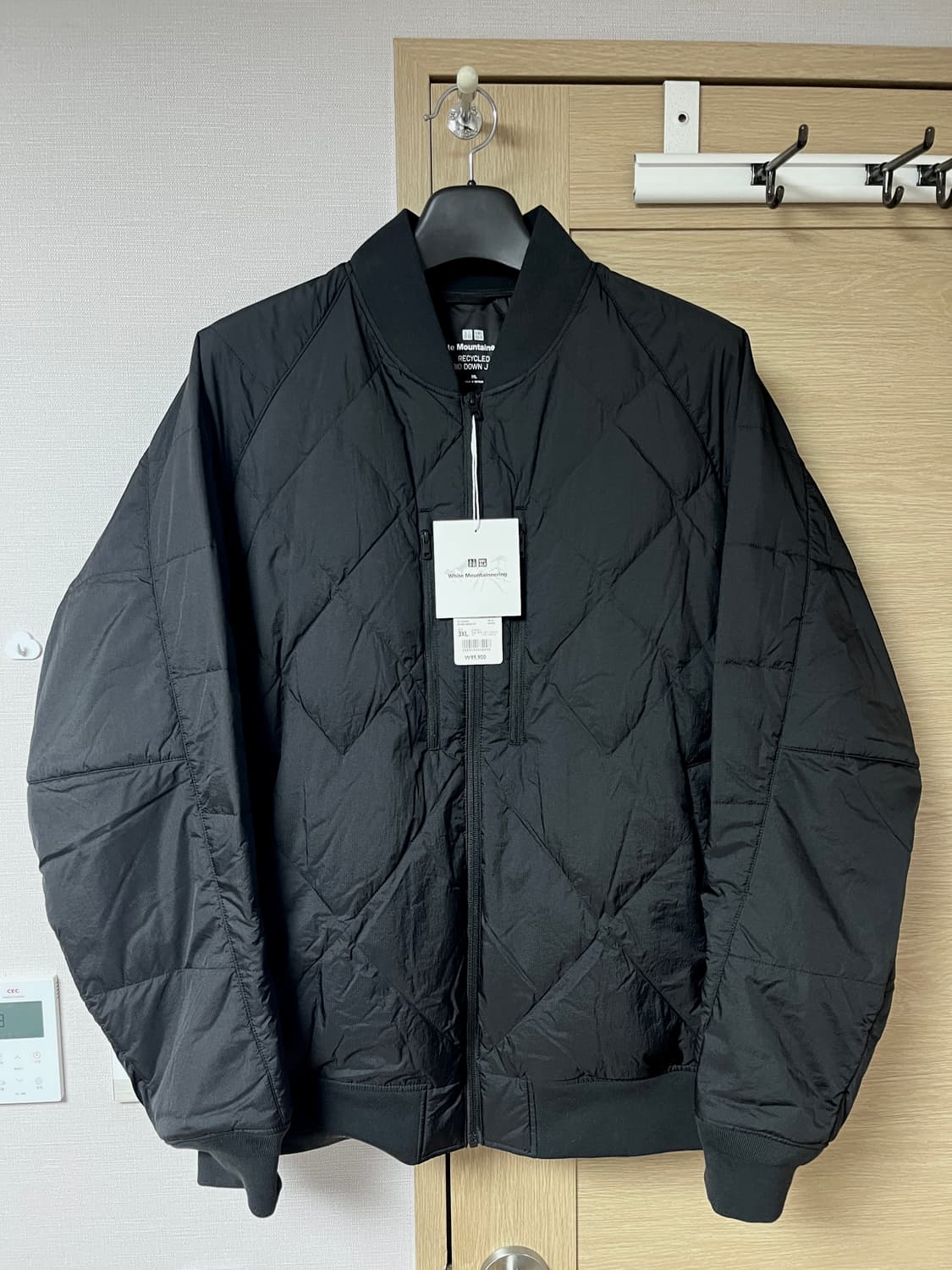 유니클로x화이트마운티니어링 퀼팅 다운 자켓 3XL 상품이미지1