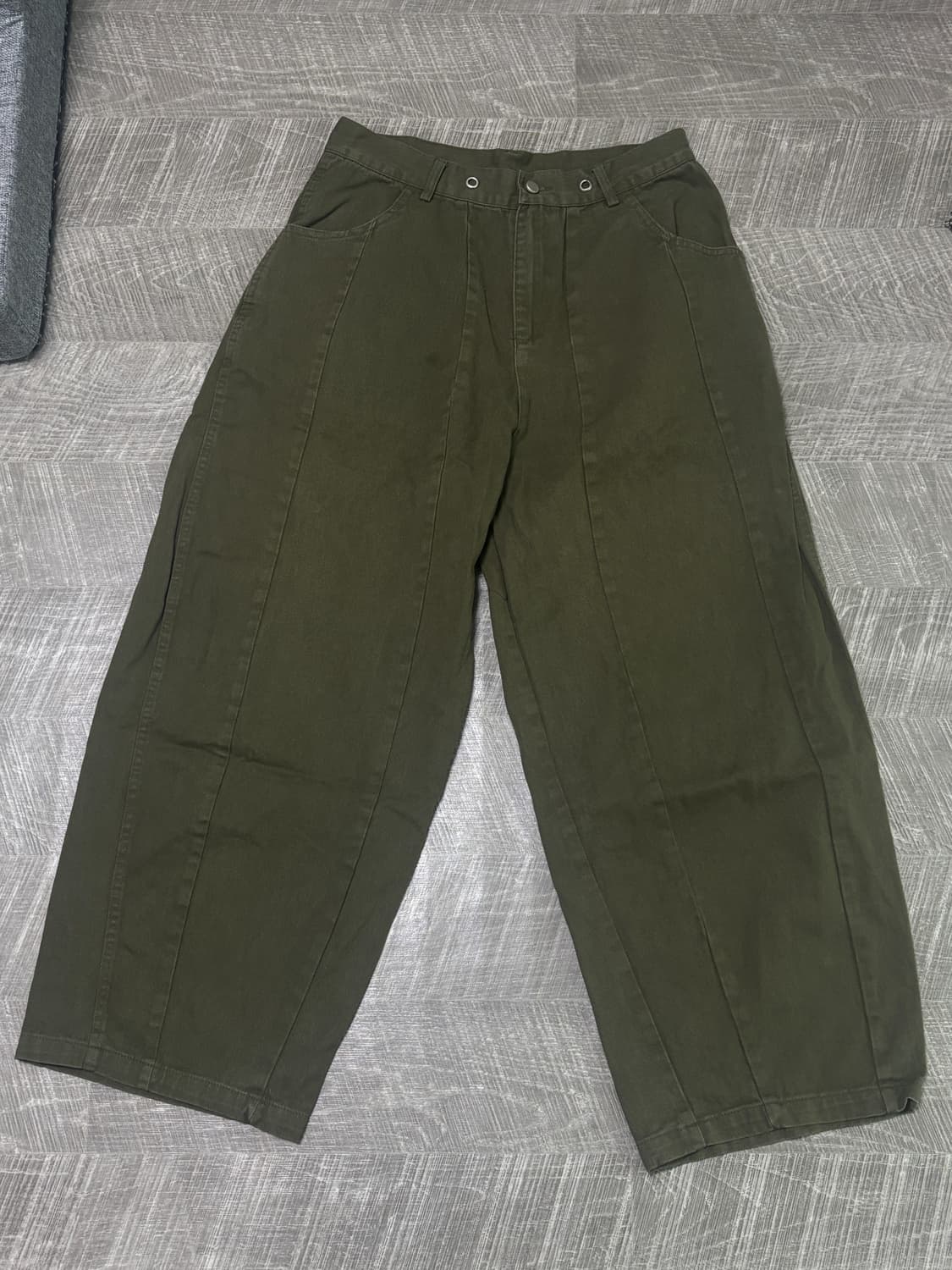 GLW 와이드 팬츠 M 사이즈 판매해요 상품이미지1