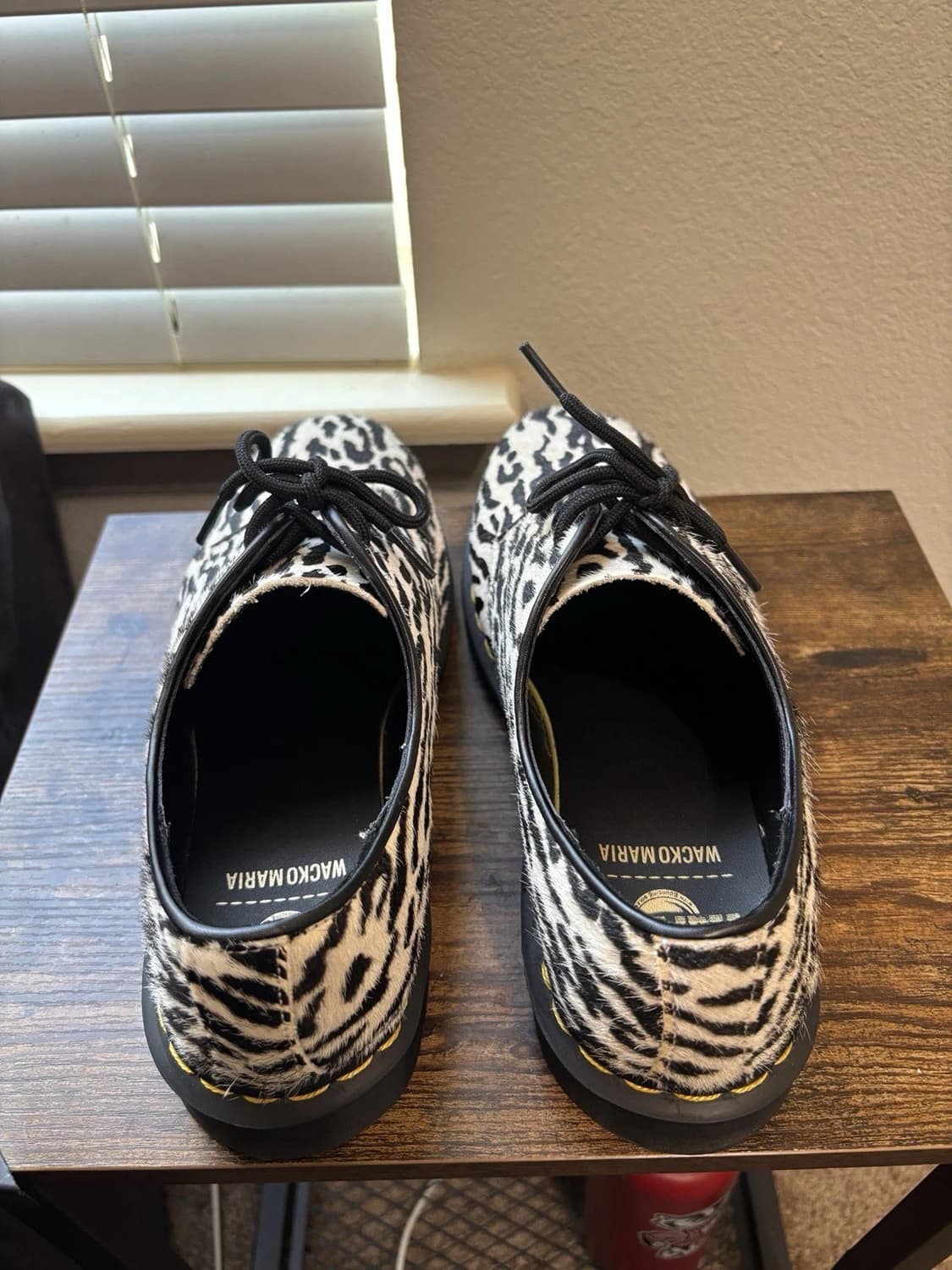 닥터마틴 x 와코 마리아 1461 타이거 카모 헤어 온 블랙 화이트 슈즈 상품이미지5