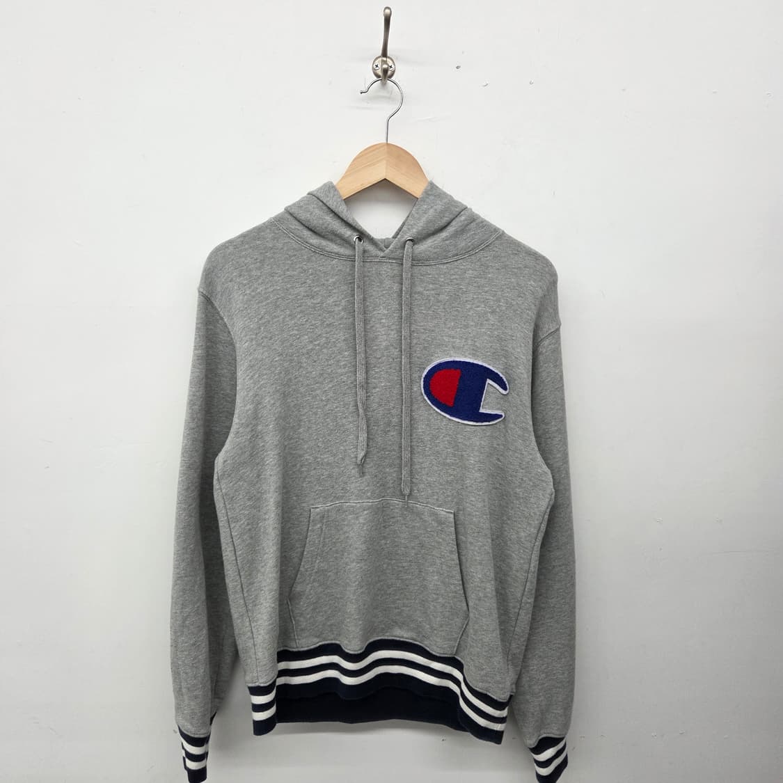 챔피온 회색 후드티 로고 자수 남m 상품이미지1