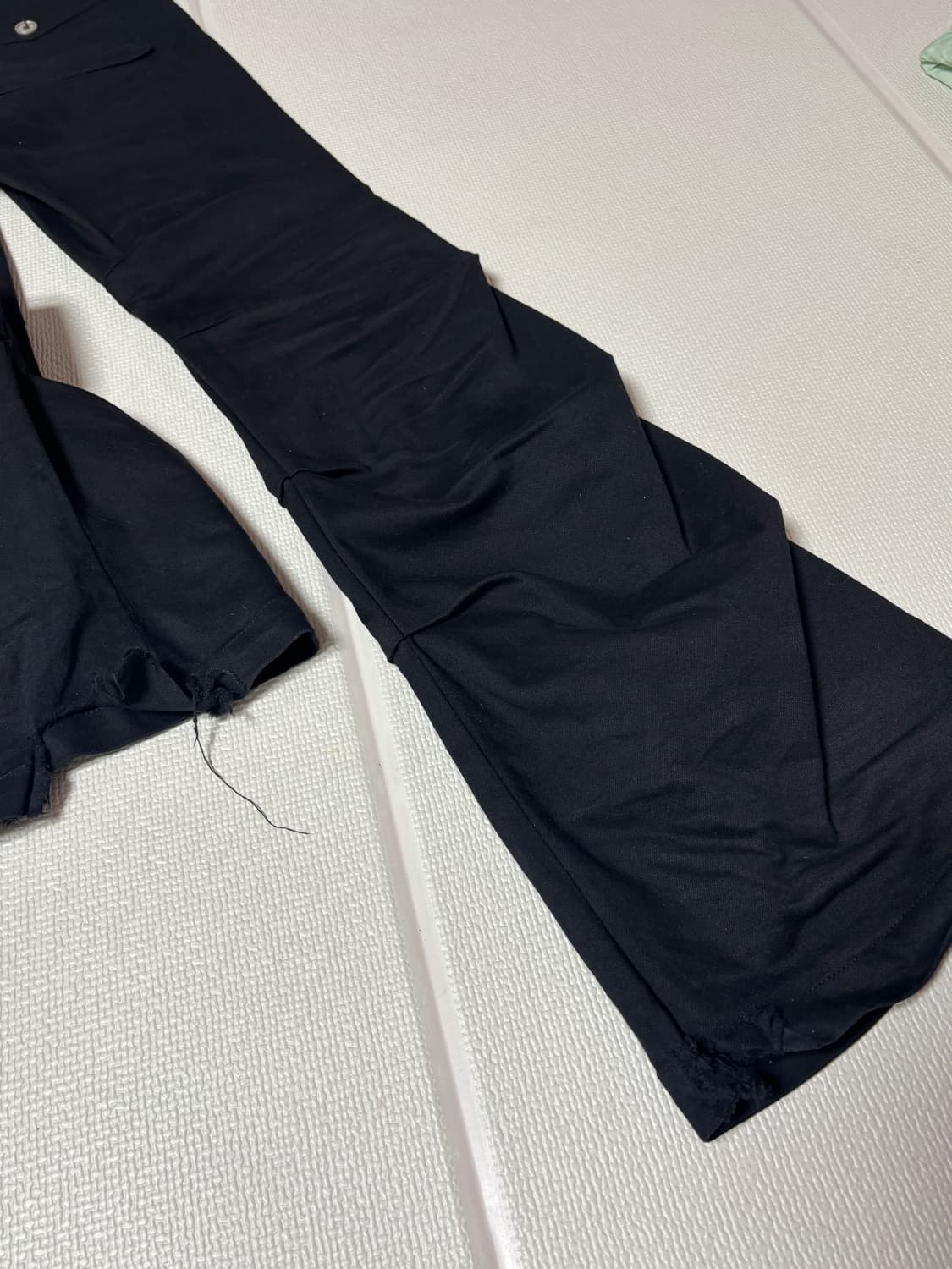 미세키서울 shirring bootscut pants black 2 상품이미지3