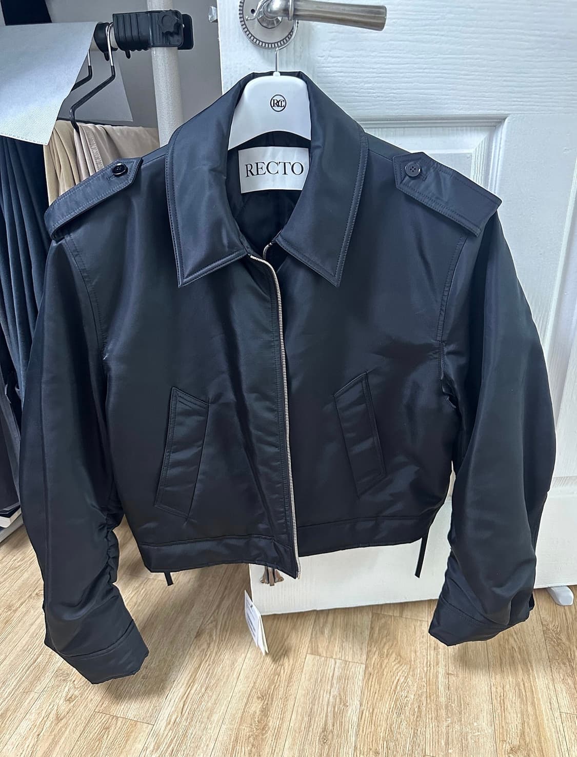 렉토(RECTO) 툴루즈 나일론 봄버 자켓 블랙 색상 S 상품이미지2