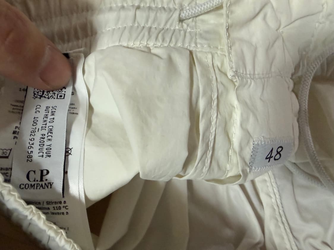 CP컴퍼니 플랫나일론 트랙 팬츠 상품이미지4