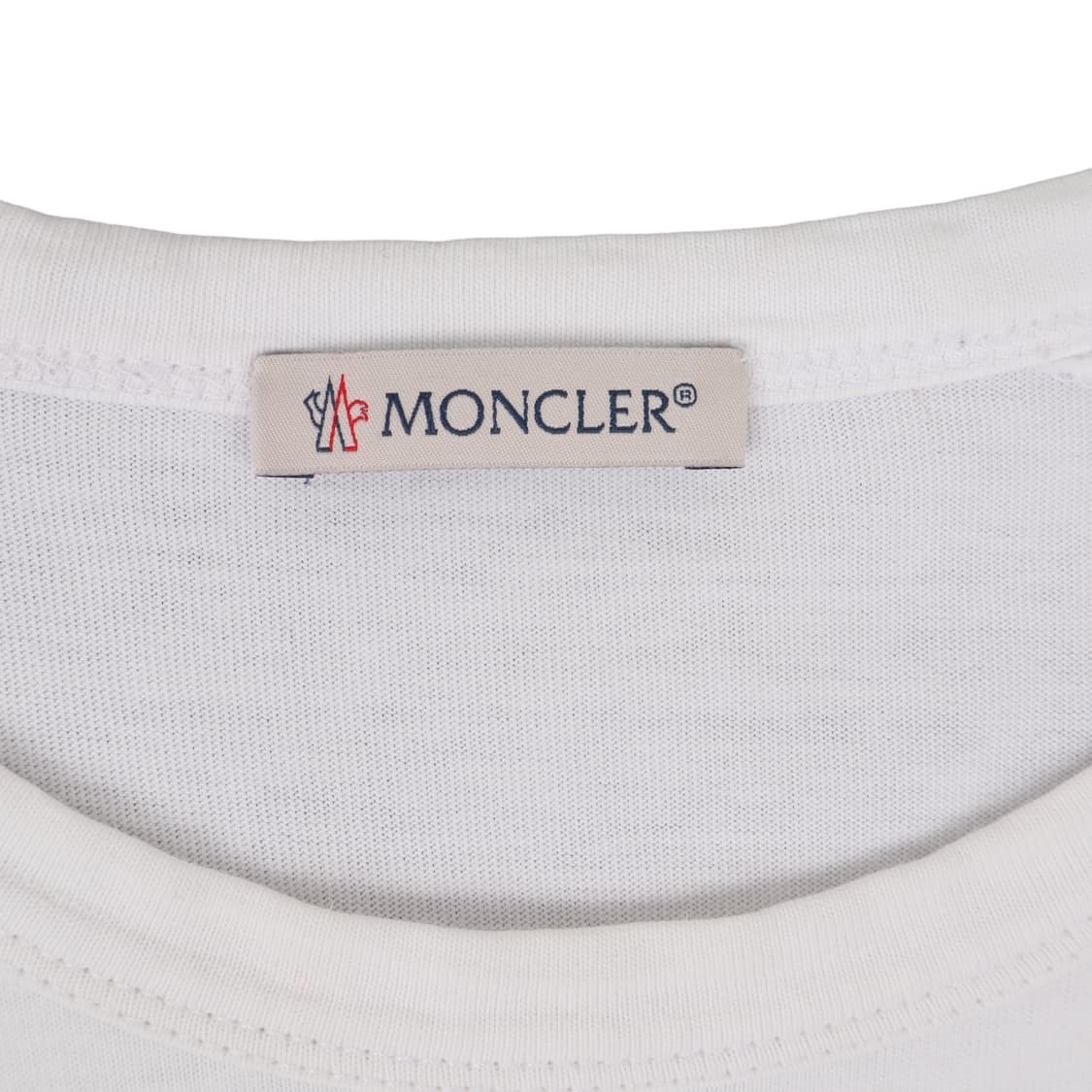 몽클레어 멀티 클립 로고 화이트 티셔츠 상품이미지8