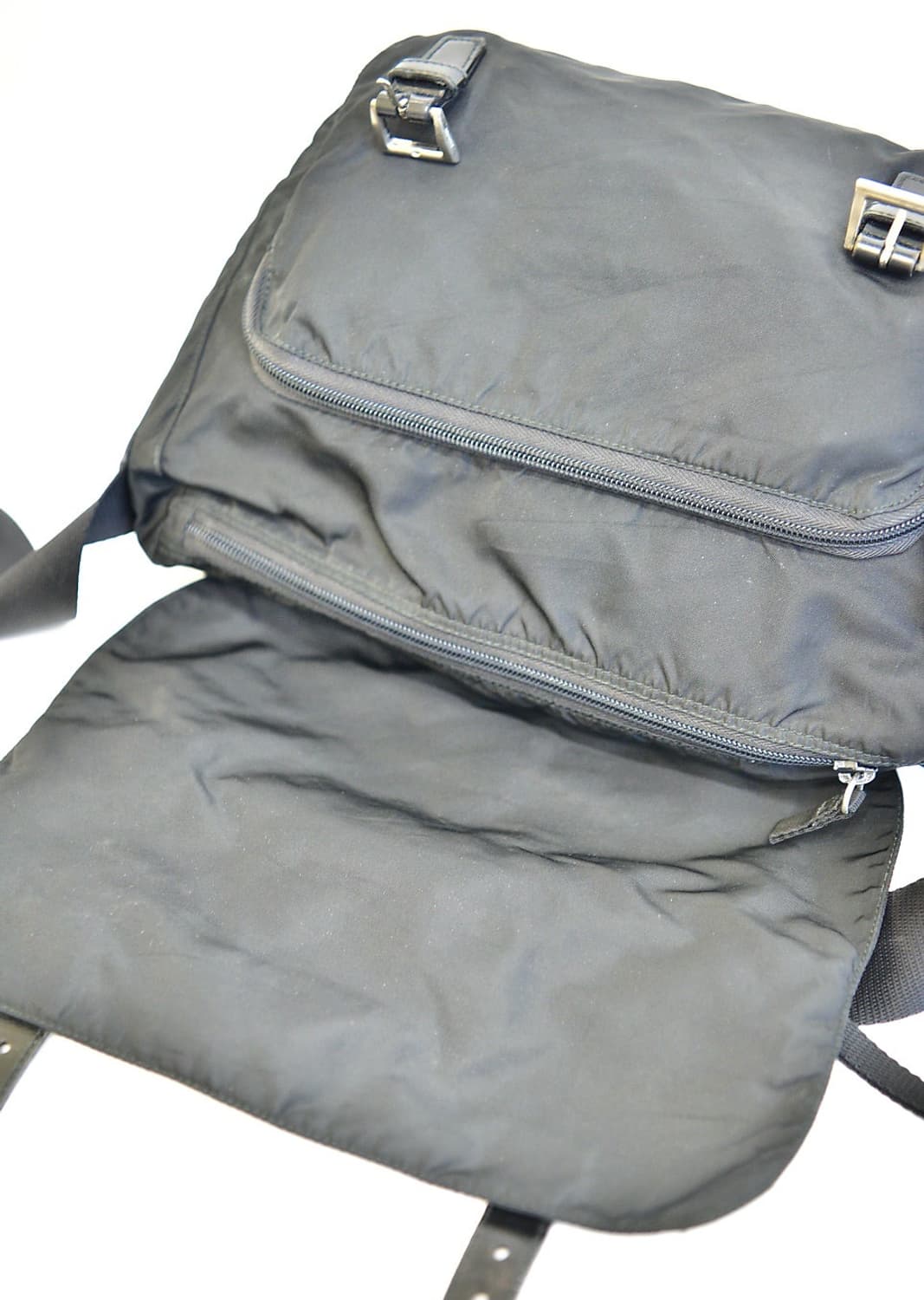 프라다 포코노 메신저백(정품) 상품이미지9