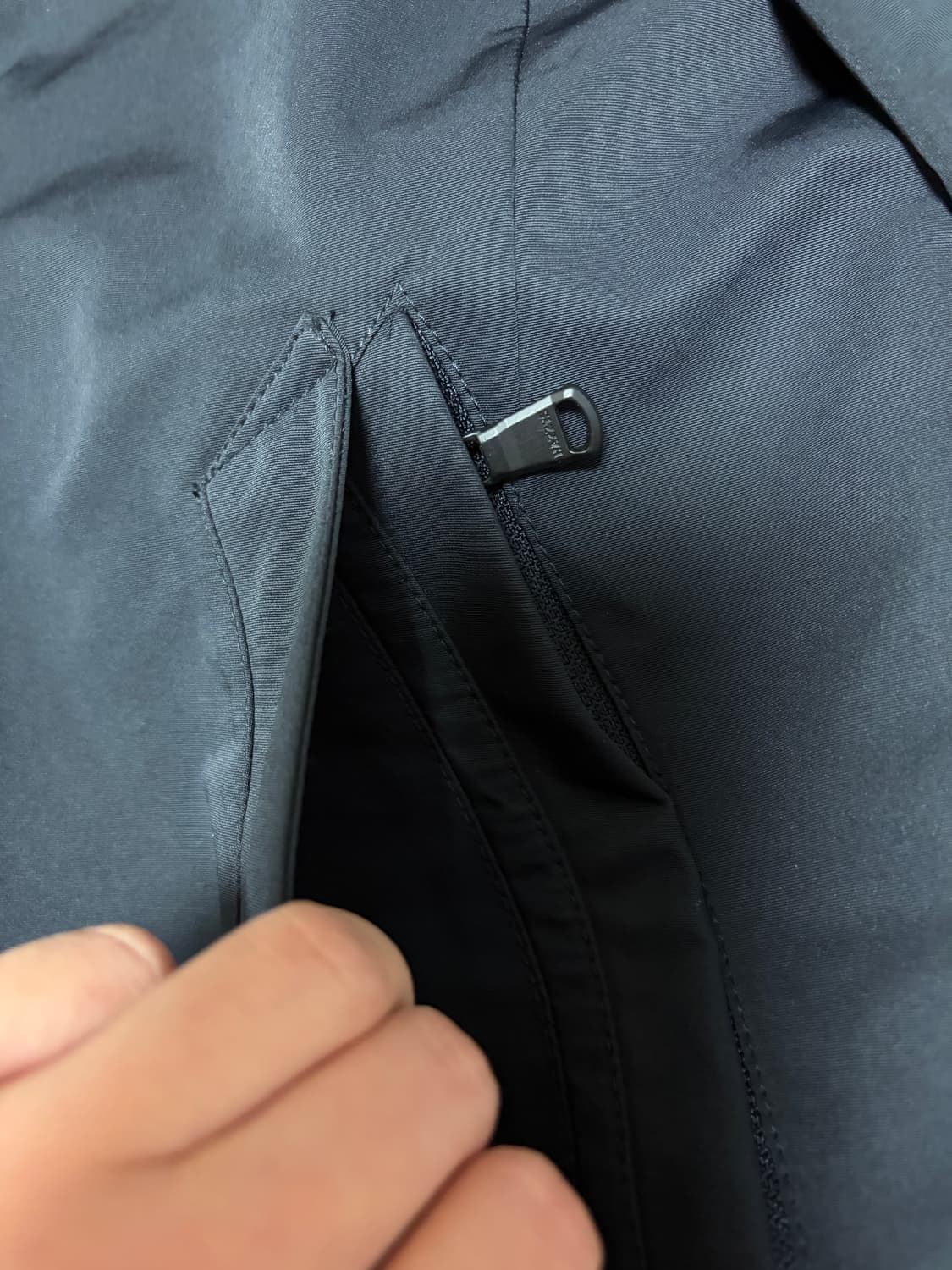 MR HAZZYS(미스터 헤지스) 탈착 패딩 트렌치코트 상품이미지5