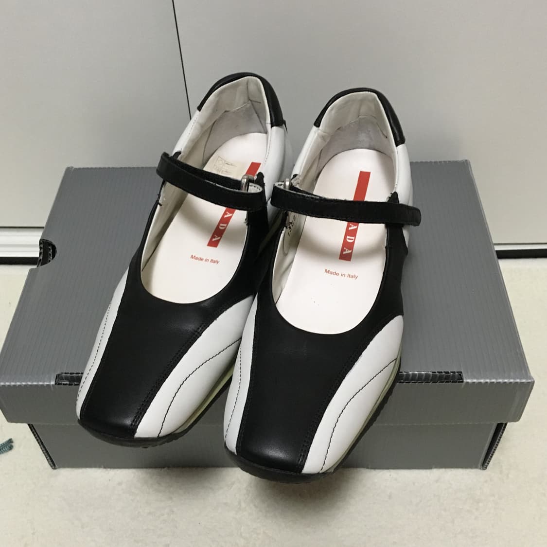 [240]prada sport maryjane 프라다 스포츠 메리제인 상품이미지2