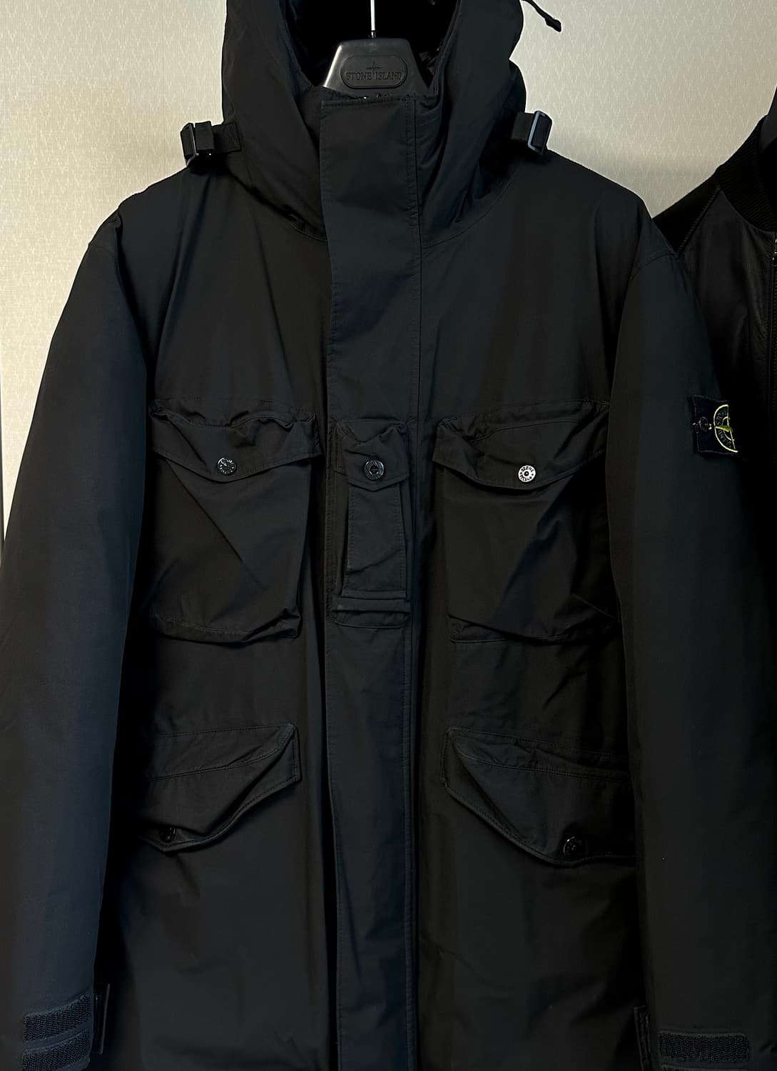 스톤아일랜드 립스탑 고어텍스 패딩 21fw XL(105-110) 상품이미지1