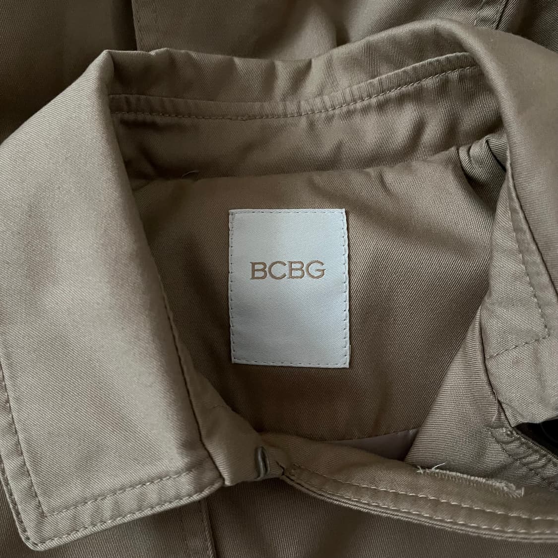 BCBG 더플 벨티드 더블 트렌치코트 상품이미지6