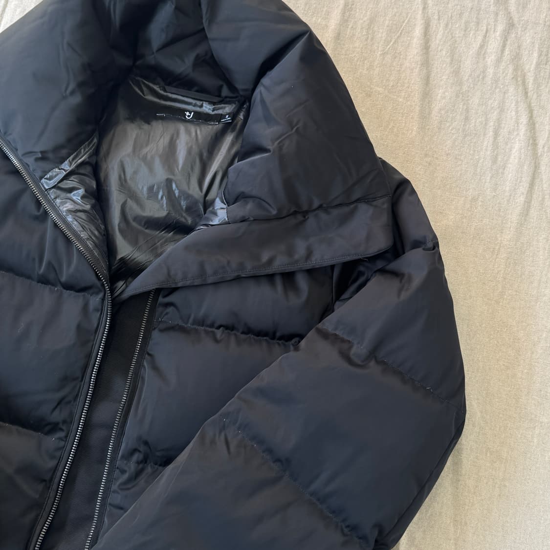 유니클로 질샌더 우먼 하이넥 패딩 점퍼 S 상품이미지2