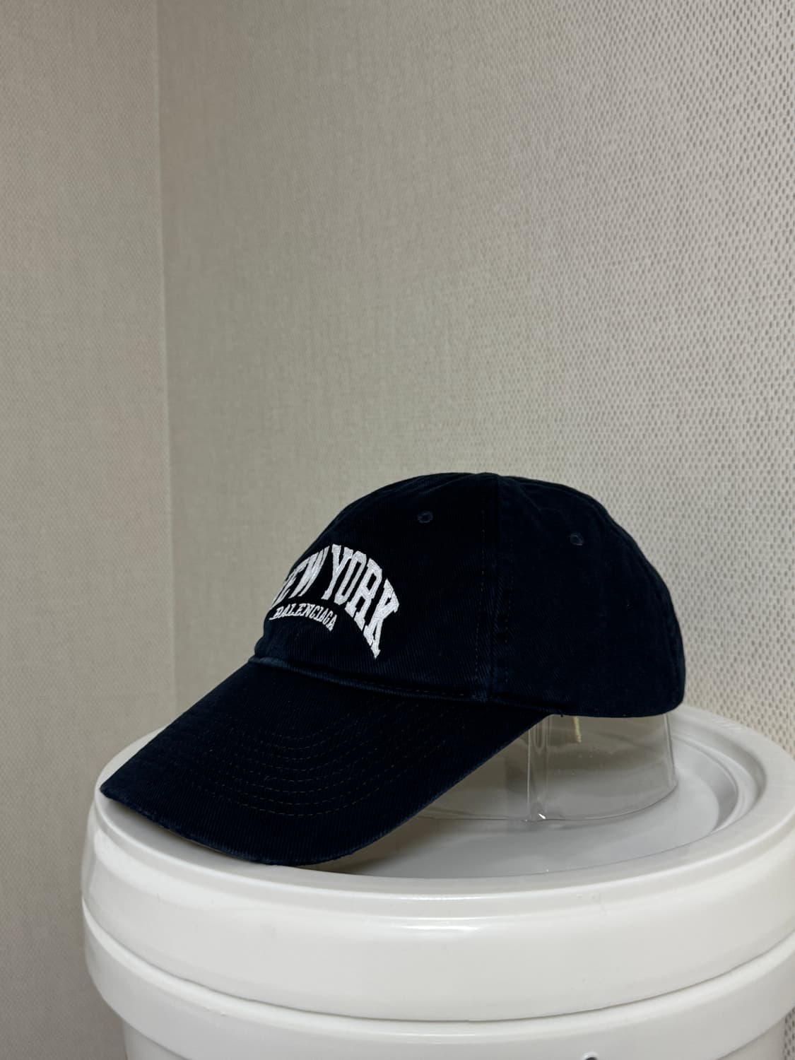 발렌시아가 뉴욕 볼캡 상품이미지1